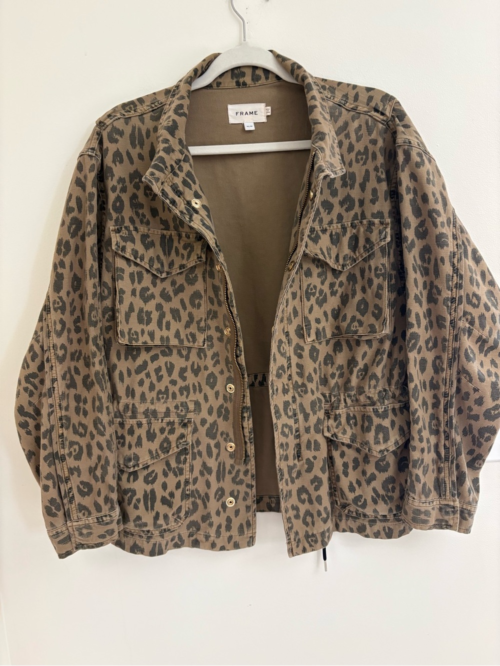FRAME Spring Cheetah Service Cargo Jacket size medium Leopard Utility Coat Cotto